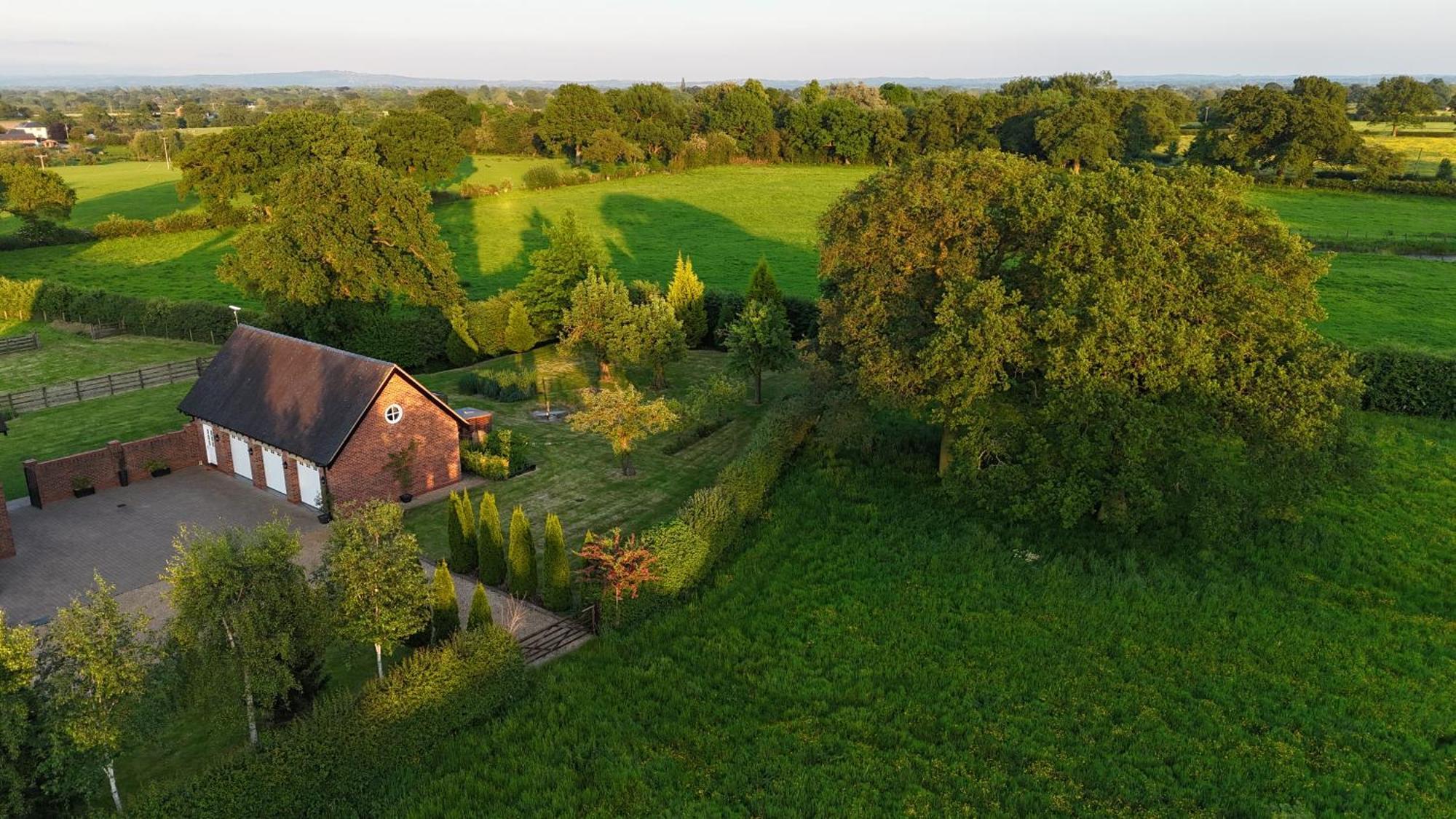 Апартаменты Cheshire Retreat At Within Street Farm Мидлвич Экстерьер фото