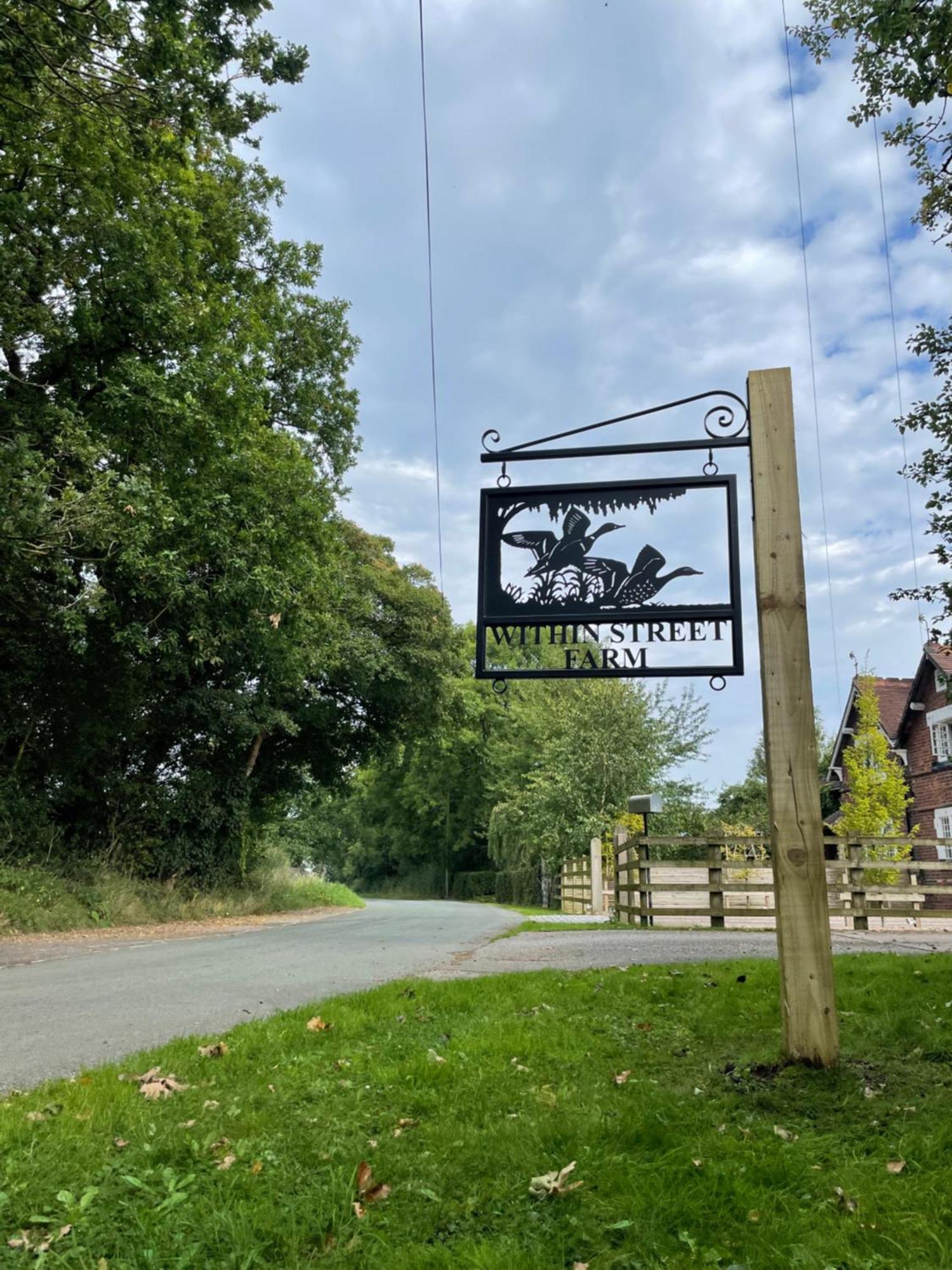 Апартаменты Cheshire Retreat At Within Street Farm Мидлвич Экстерьер фото